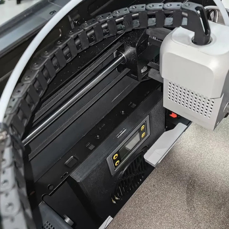 Інноваційний нагрівач камери Chamber Heater для Bambu Lab P1S/X1C/P1P/X1: збереження тепла і комфорту Нагрівач камери для Bambu Lab P1S/X1C/P1P/X1 – Chamber Heater з обвітрювачем для точного розподілу тепла по всій камері.